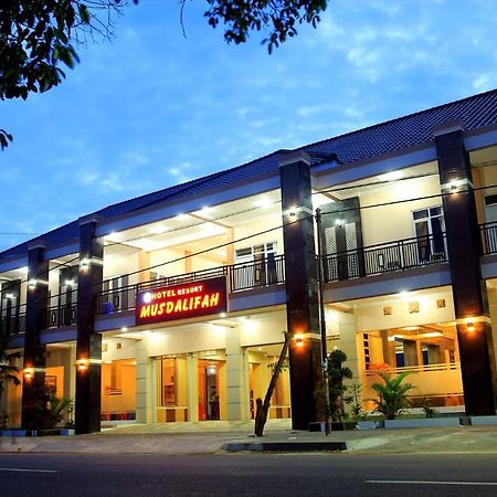 Musdalifah Hotel Sumenep المظهر الخارجي الصورة