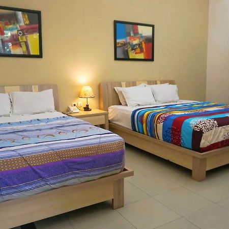 Musdalifah Hotel Sumenep المظهر الخارجي الصورة
