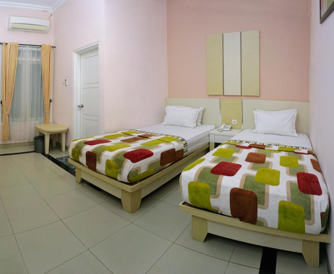 Musdalifah Hotel Sumenep المظهر الخارجي الصورة